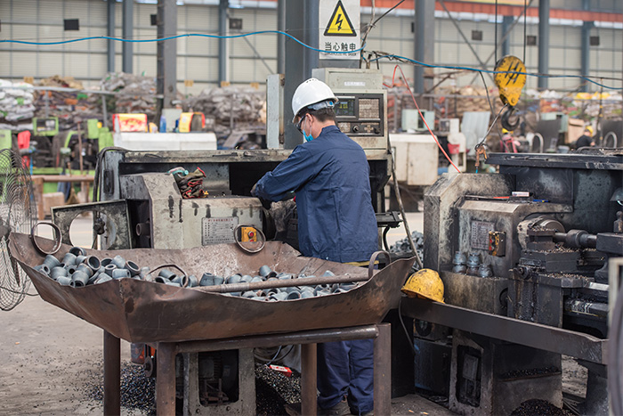 永安网架锥头车间